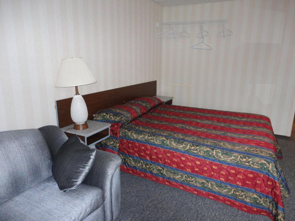 Springs Motor Inn Wainwright Kamer foto