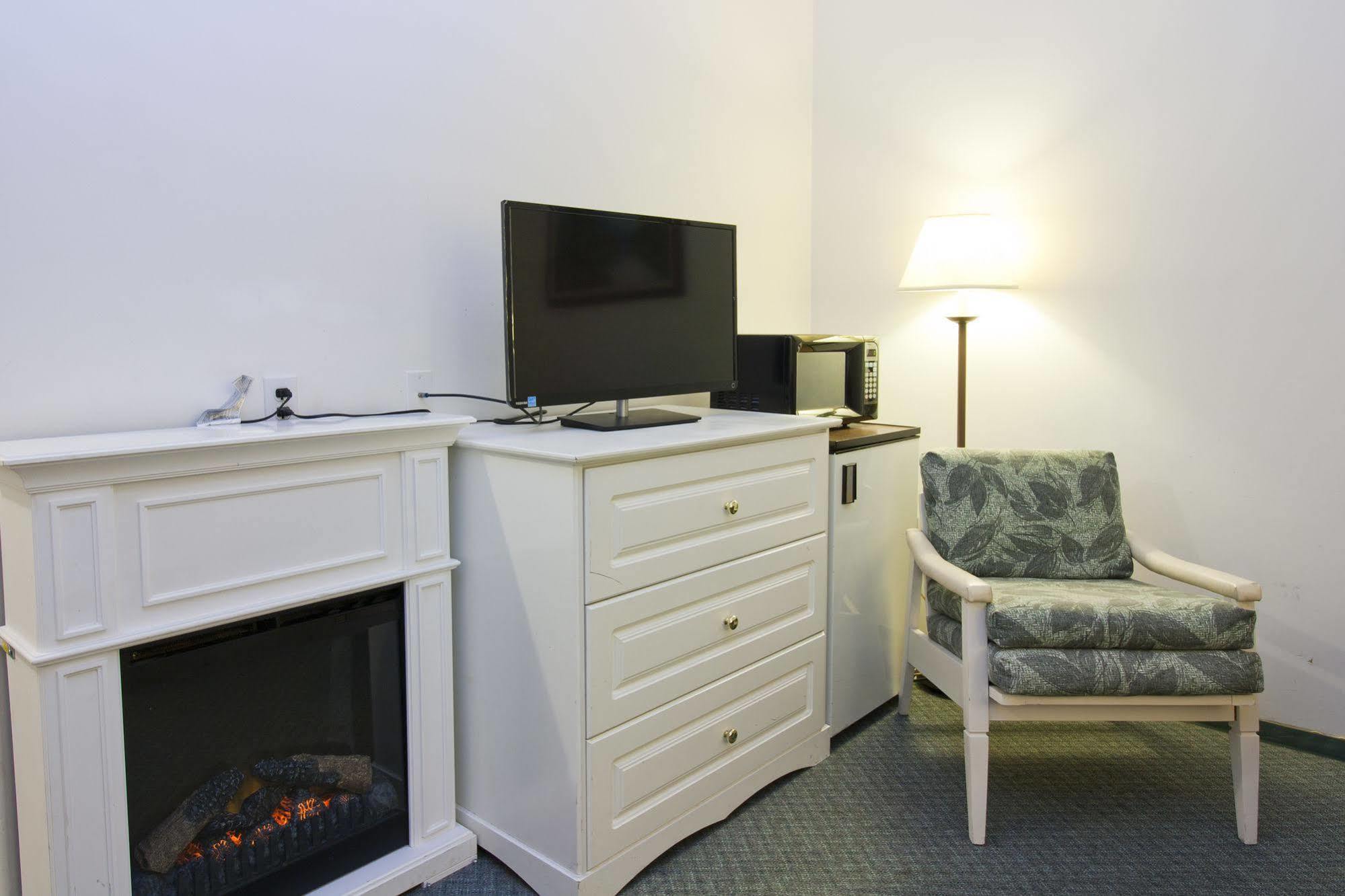 Springs Motor Inn Wainwright Buitenkant foto